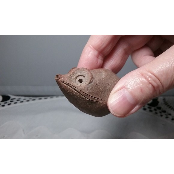 Vintage Hand Created Stone Clay Mouse with Leather Tail 2.25" - Picture 8 of 9
